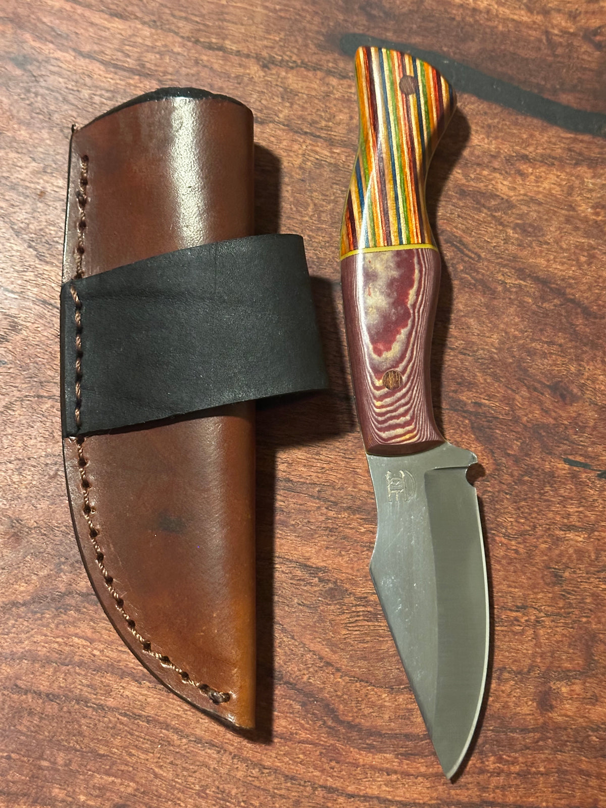 RockinEDC Vaquero Handmade 1084 Carbon Steel EDC Knife – Recycled Skateboard Handle and Leather Sheath 7.5 Overall