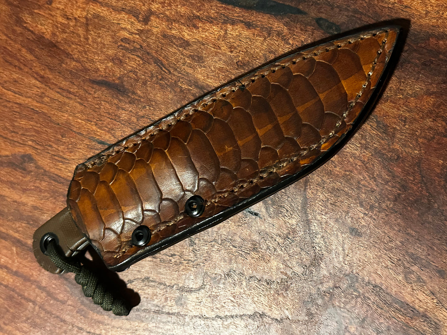 Bracero Fixed Blade Hunting Knife – 8Cr13MoV Steel Floral w/ Brown G10 Handle & Leather Sheath