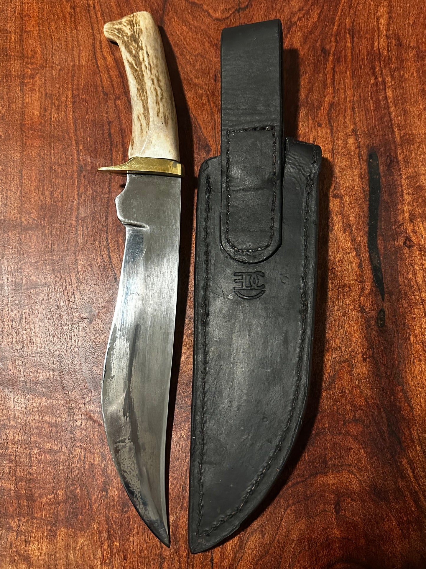 Handmade Carbon Steel Bowie Knife White Tail Stag Handle w/ Leather Sheath