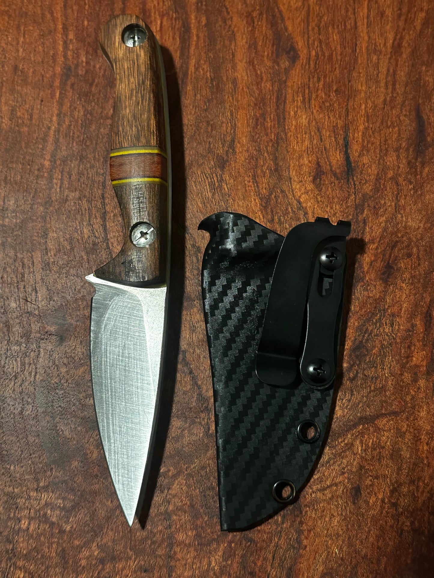 Bracero Fixed Blade Hunting Knife 8Cr13MoV Steel w/ Bolivian Rosewood & Mexican Bocote Handle carbon Kydex Sheath