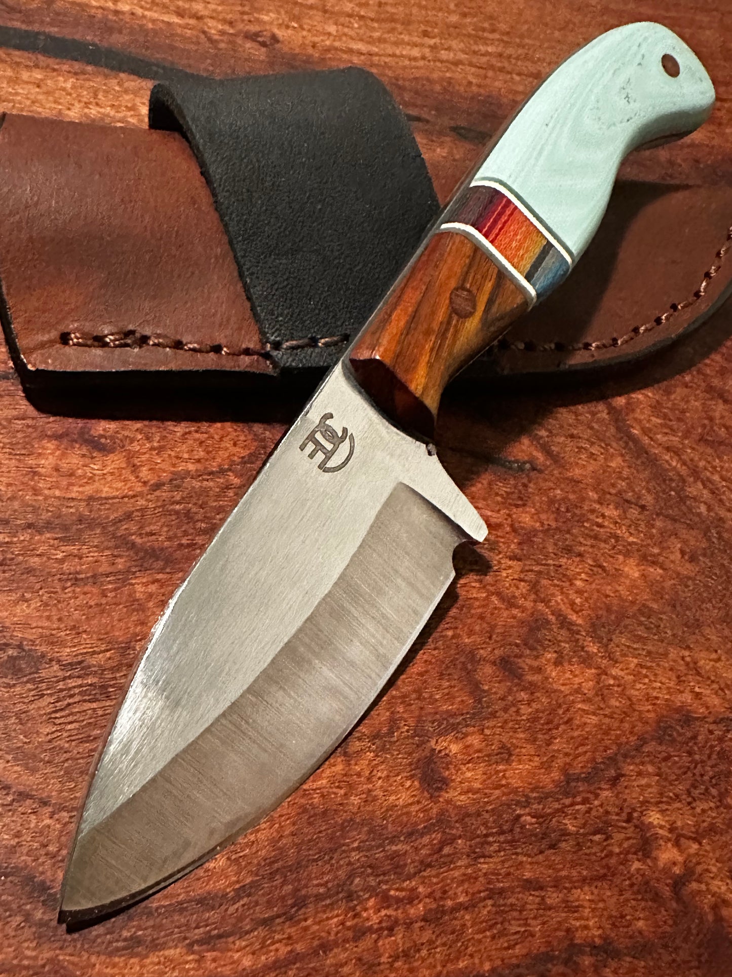 RockinEDC Bracero Handmade 1084 Carbon Steel EDC Knife – Cocobolo and Serape Micarta Handle with Side-Carry Leather Sheath