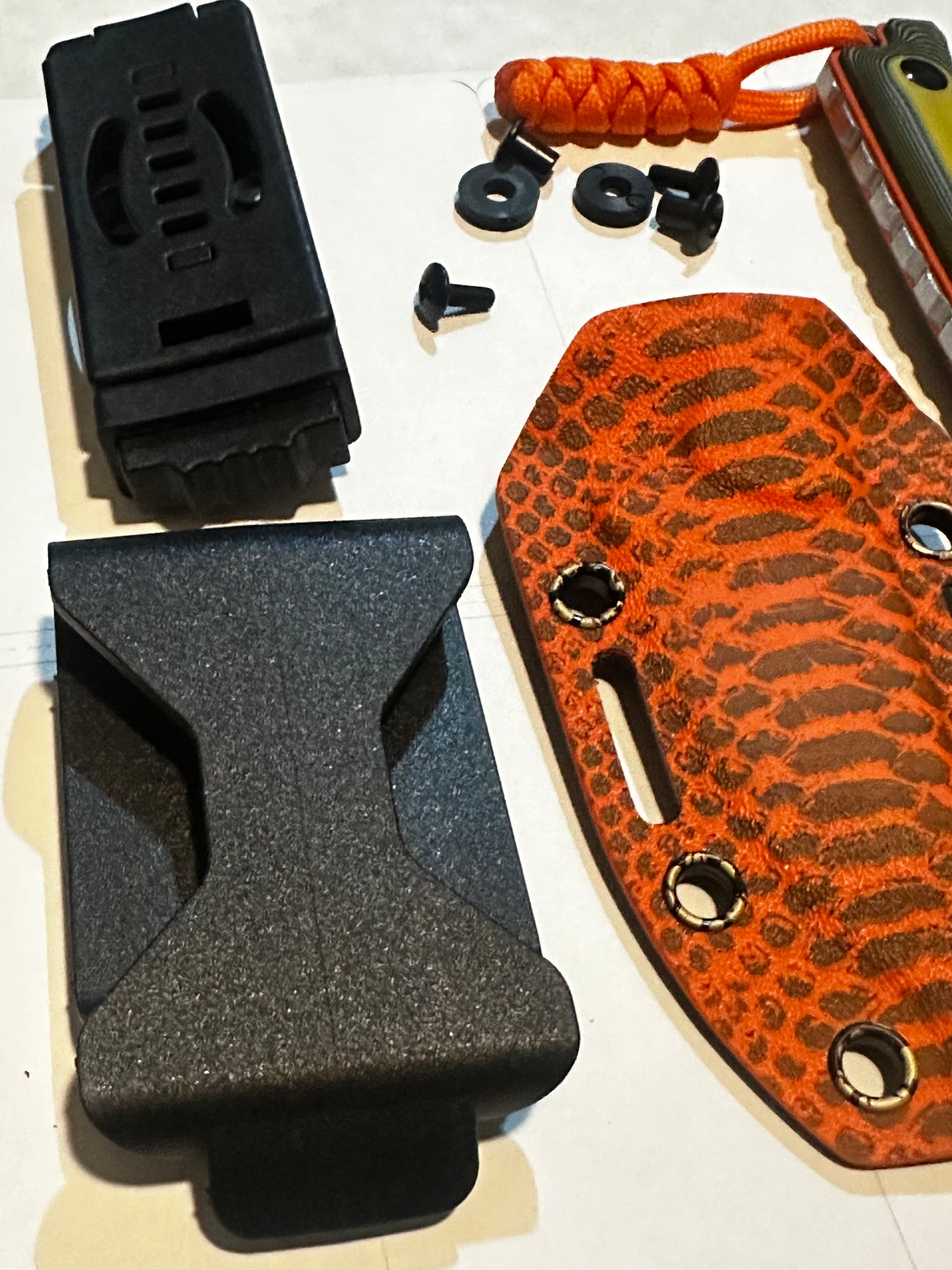 D2 Fixed Blade EDC Knife w/ Custom Orange Snake Skin Pattern Kydex Sheath G10 Handle Dual Carry Clips 6.3”