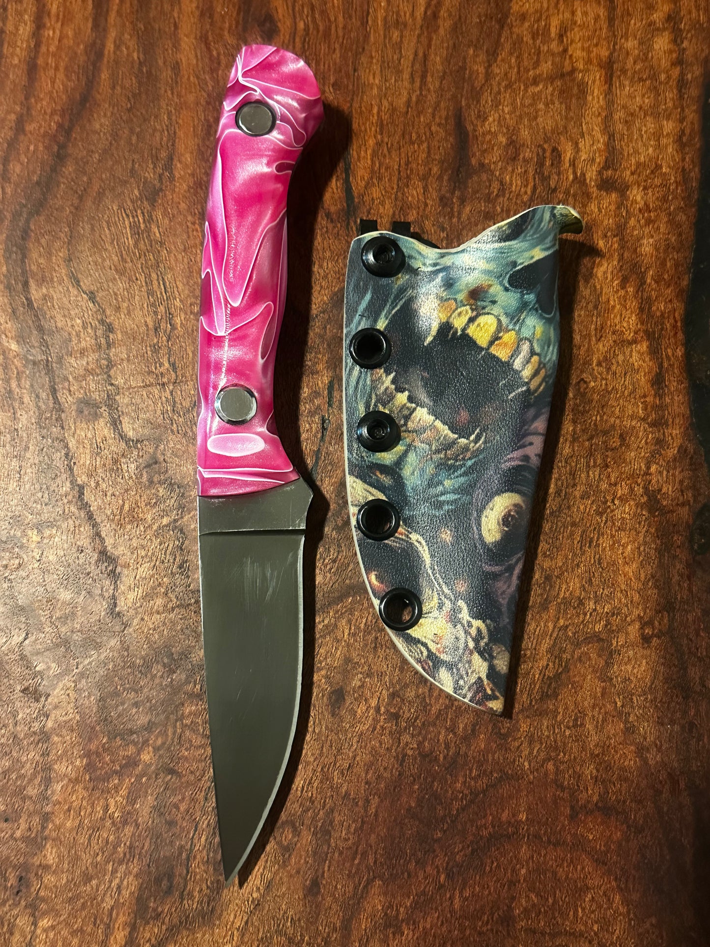 Handmade 8Cr13MoV Fixed Blade EDC Knife 3” Blade Pink Resin Handle Zombie Kydex Sheath